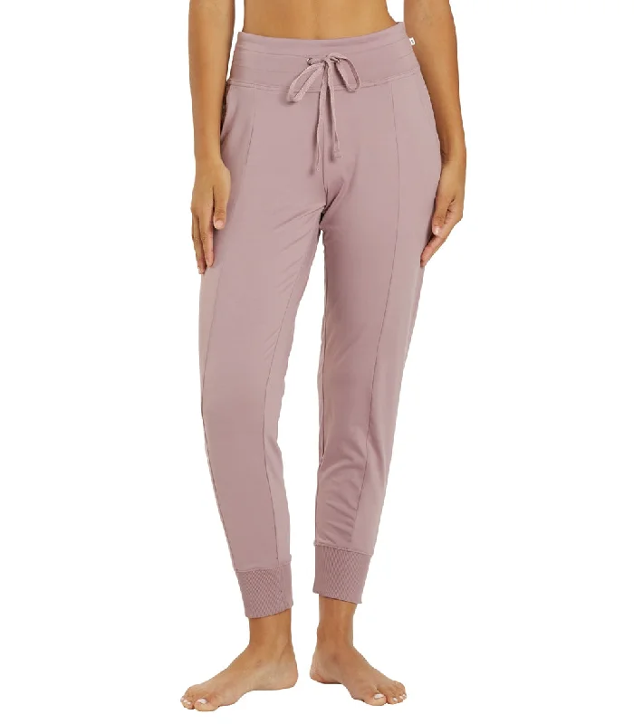 Marika Mona Jogger Elderberry