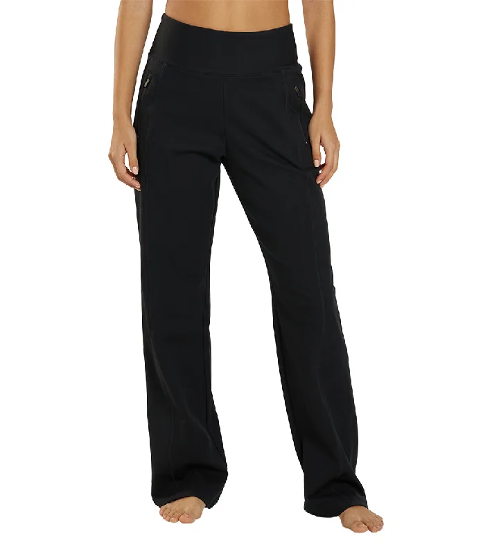 Marika Nellie Pant