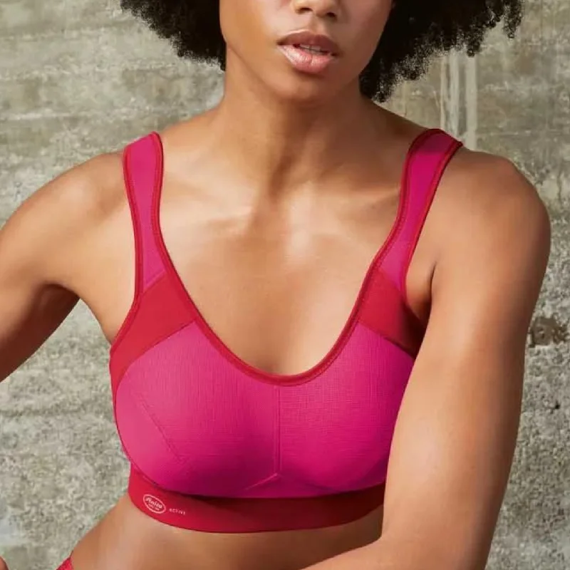 Extreme Control Sports Bra in Candy Red