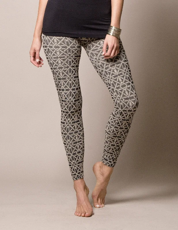 control-fit-geo-pattern-leggings