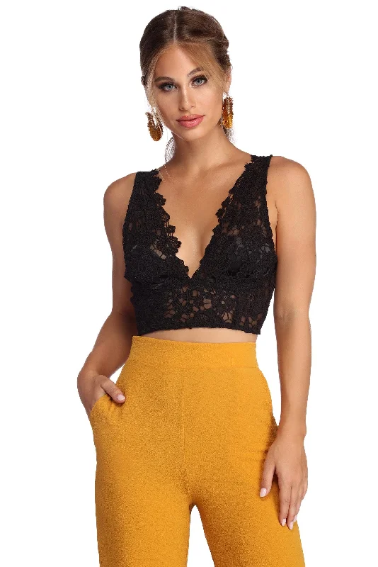 Cropped In Crochet Top