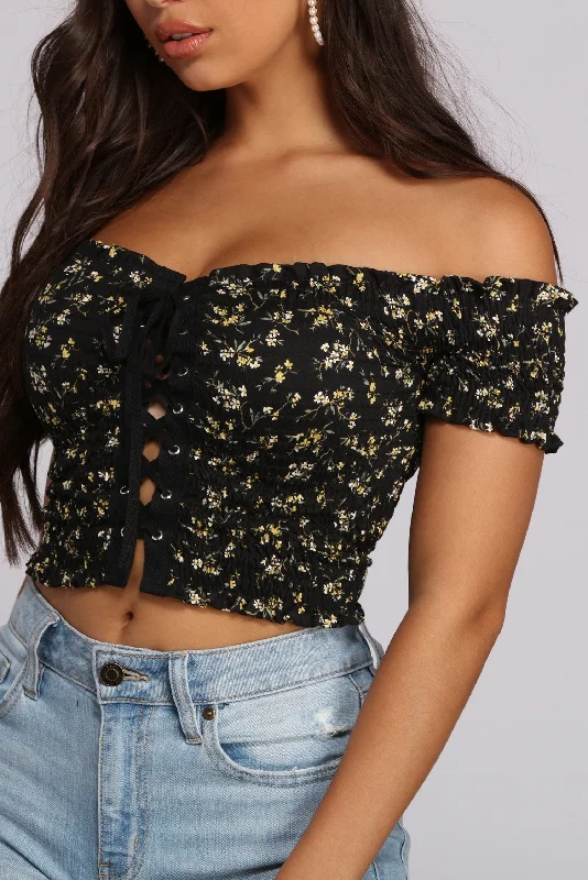 floral-daze-crop-top-060011657001