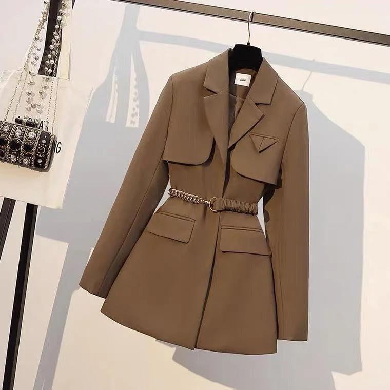 lelia-trench-coats