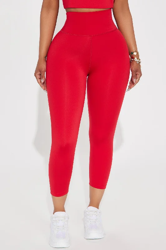 run-it-up-elevate-capri-active-legging-red