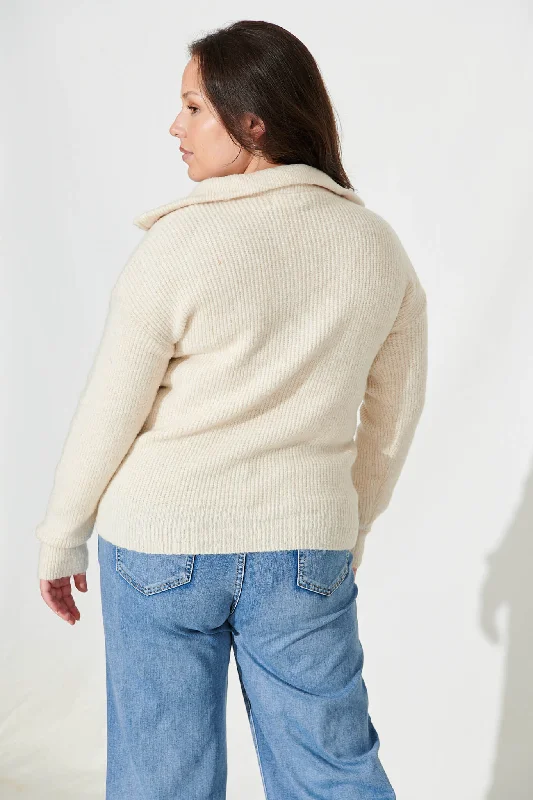 uma-zip-athleisure-knit-in-beige