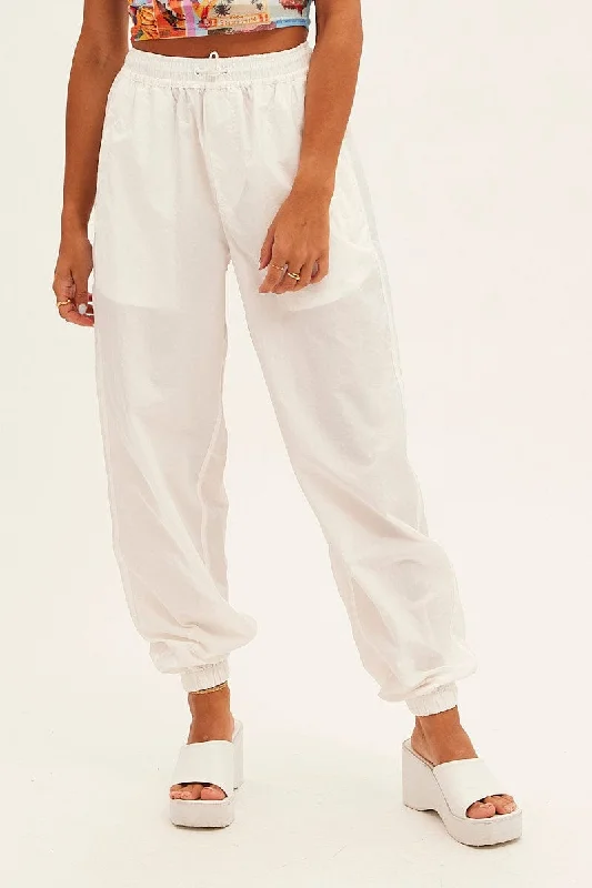 white-parachute-cargo-pants-mid-rise-bt2747-38p