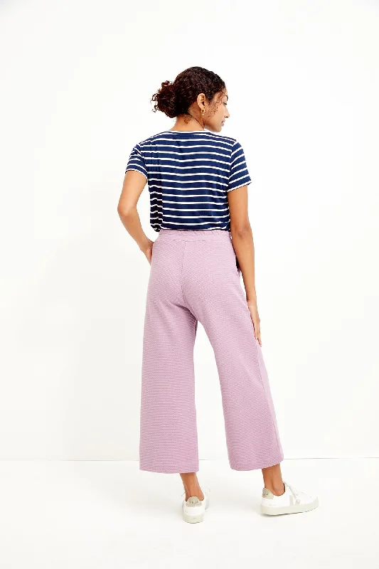 willow-scallop-knit-cropped-pants-lavender